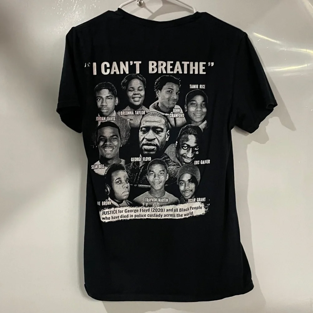 Black Lives Matter Unisex fruit of the loom size small short sleeve black tee - Picture 2 of 5